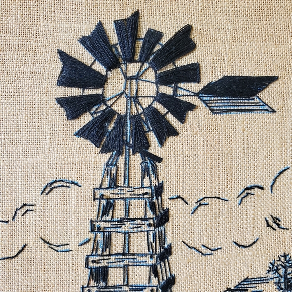 Needlepoint Embroidery  Weather  Wind Vane Barn Mill Wood  Frame Vintage 76 - Picture 3 of 6
